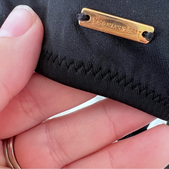 NWT Victoria’s Secret The Plunge One Piece Swimsuit in Black size Large - Picture 11 of 12